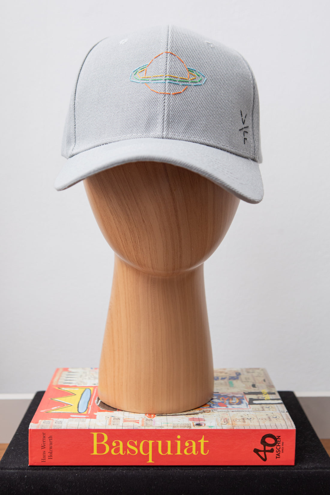 Cosmic Hat gris